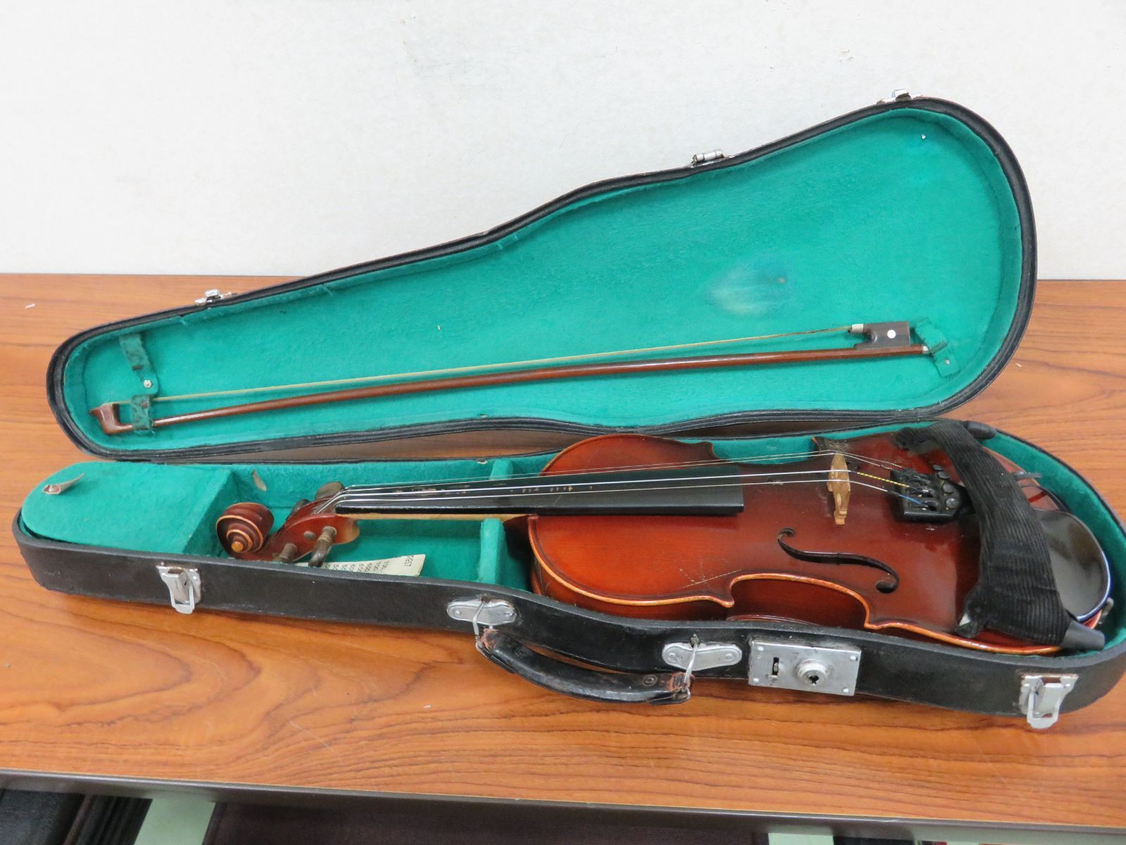 バイオリン（R6-259 配送不可、現地引取のみ、リユース品） - メルカリ
