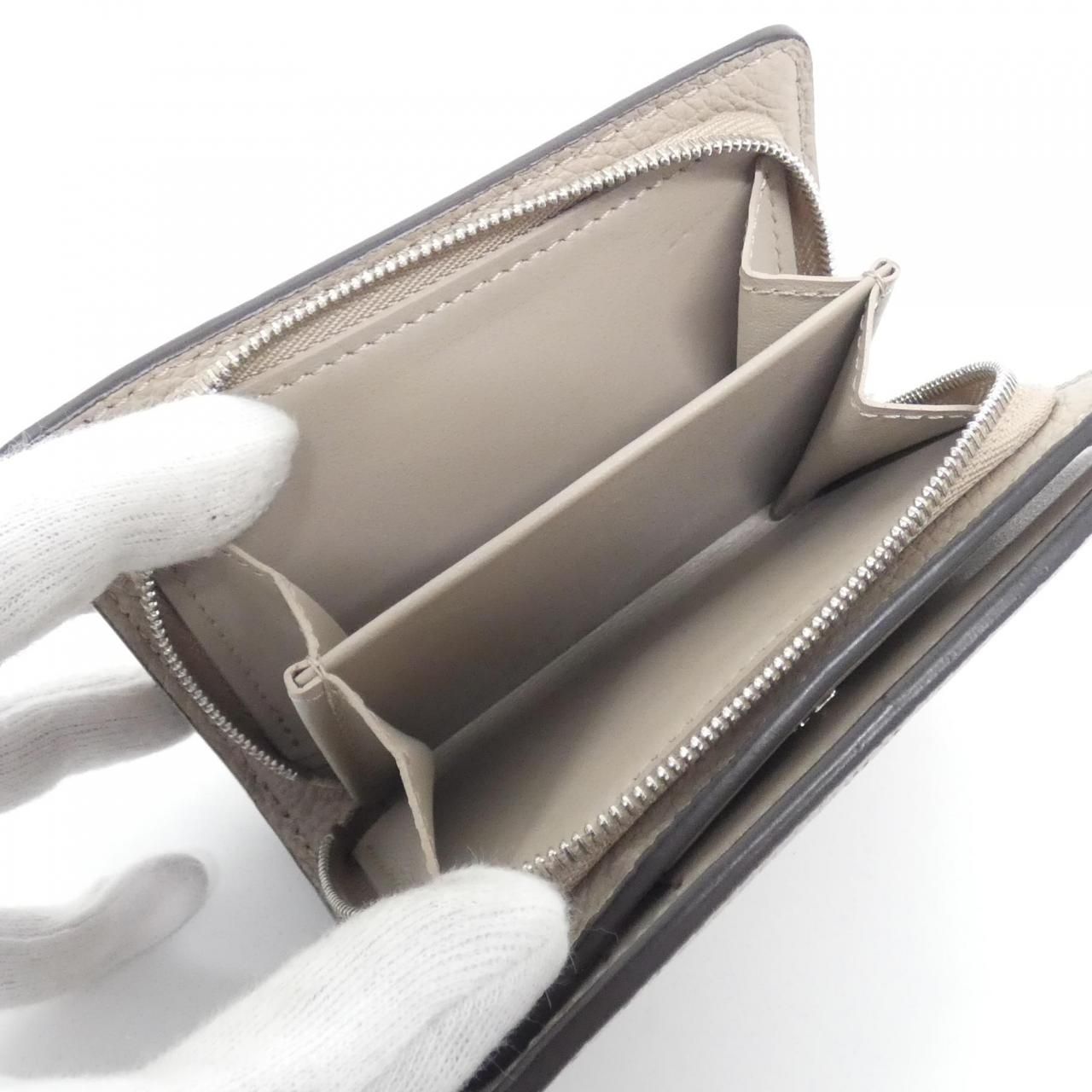 ルイヴィトン マヒナ