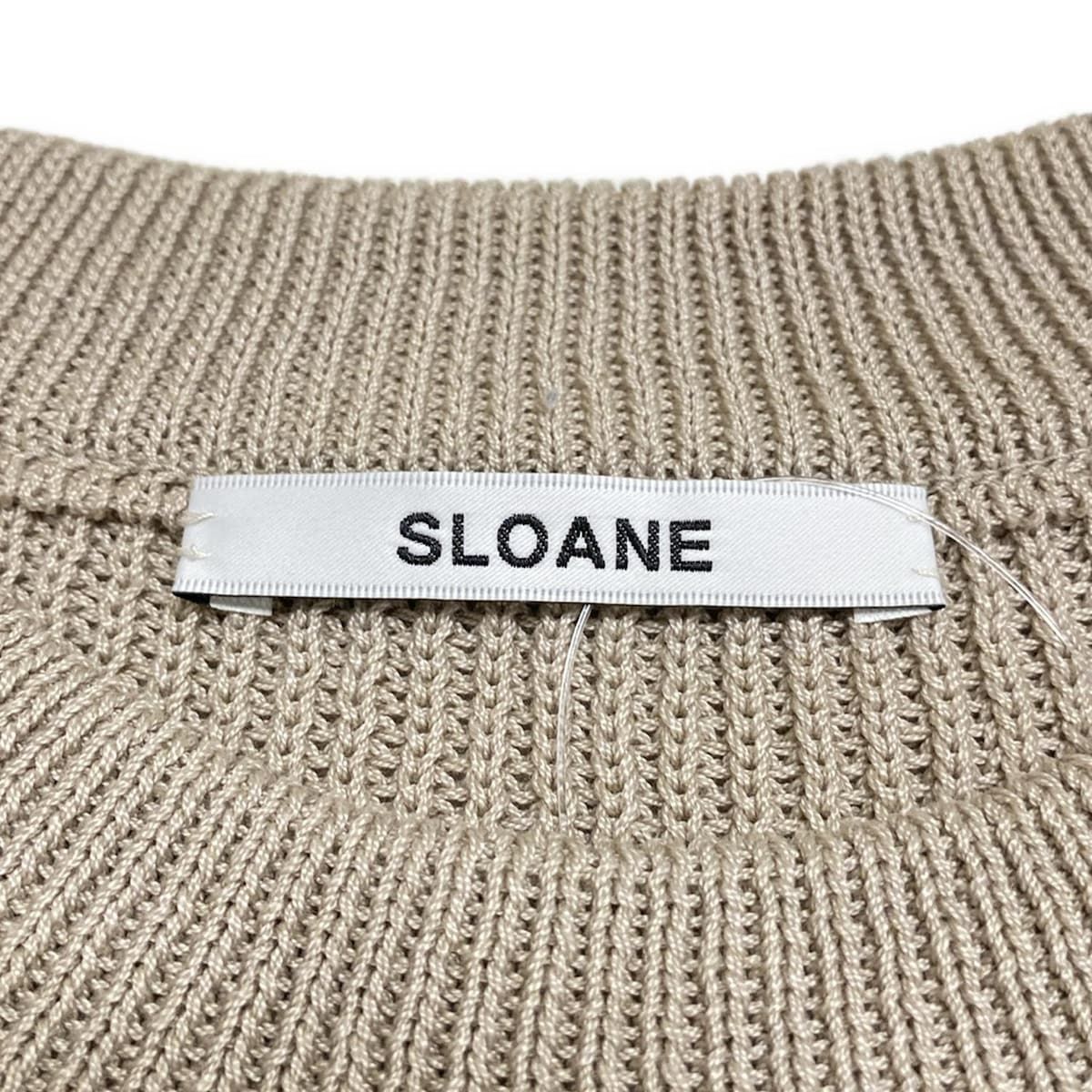 ノースリーブセーター