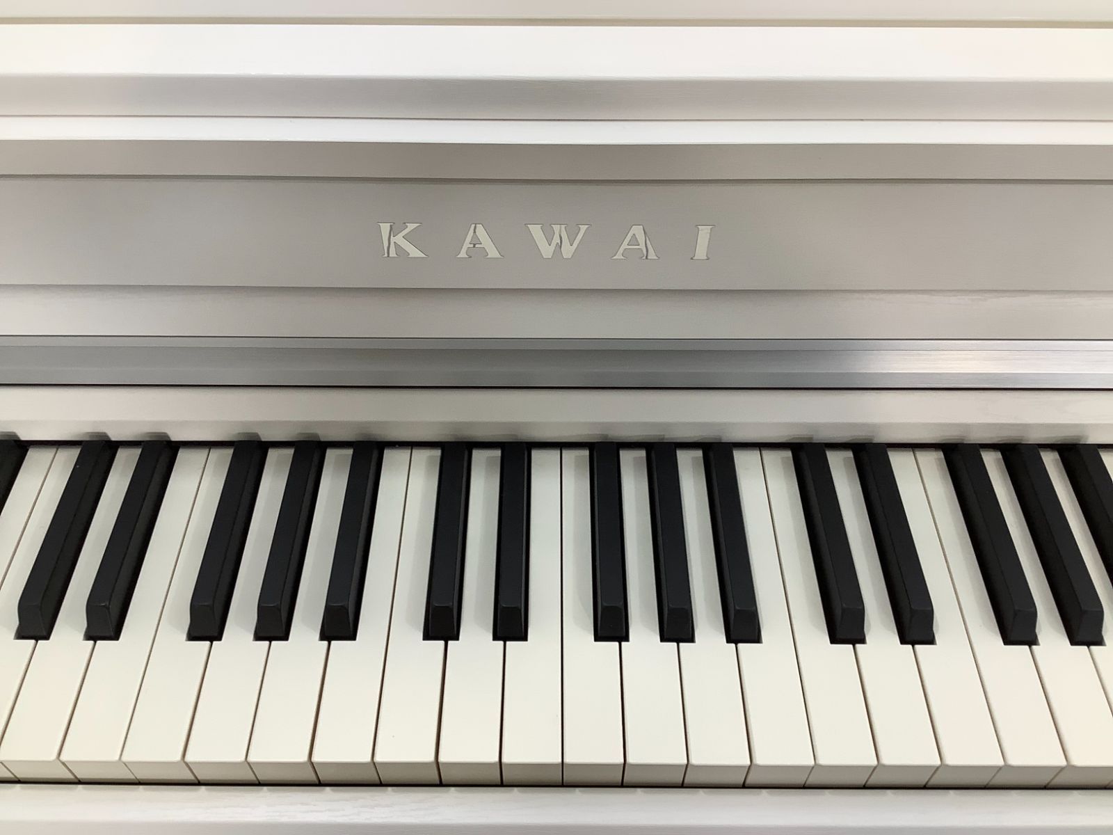 【美品電子ピアノ】KAWAI ホワイト　88木鍵盤　CA4900GPW 22年製 ☆68018【電子ピアノ】KAWAI CA4900GPW 22年製 電子ピアノ】KAWAI