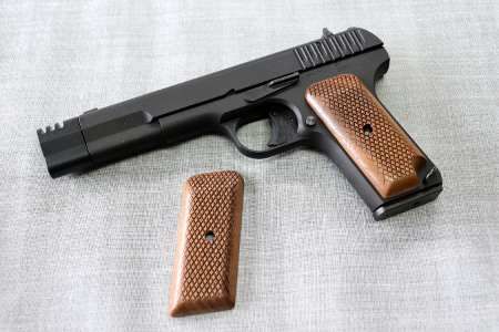 イフプロダクト If-Product グリップ KSC用 トカレフTT33