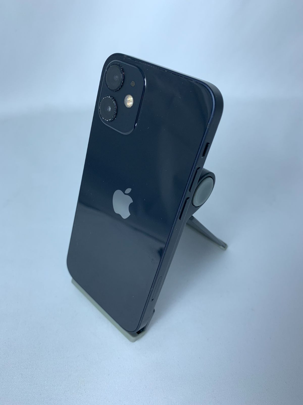 【中古・バッテリー劣化・フレームキズ有・画面キズ有】iPhone 12 Mini 64GB ブラック simロック解除済