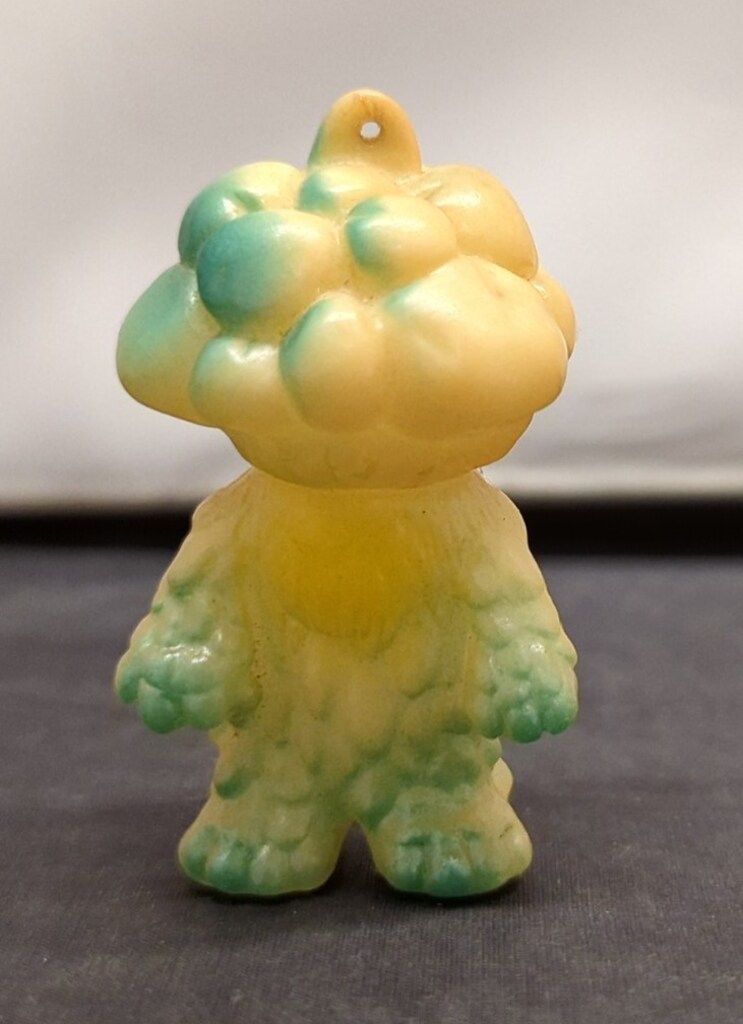 得価，最新作 M1号 マタンゴミニ キーホルダー蓄光