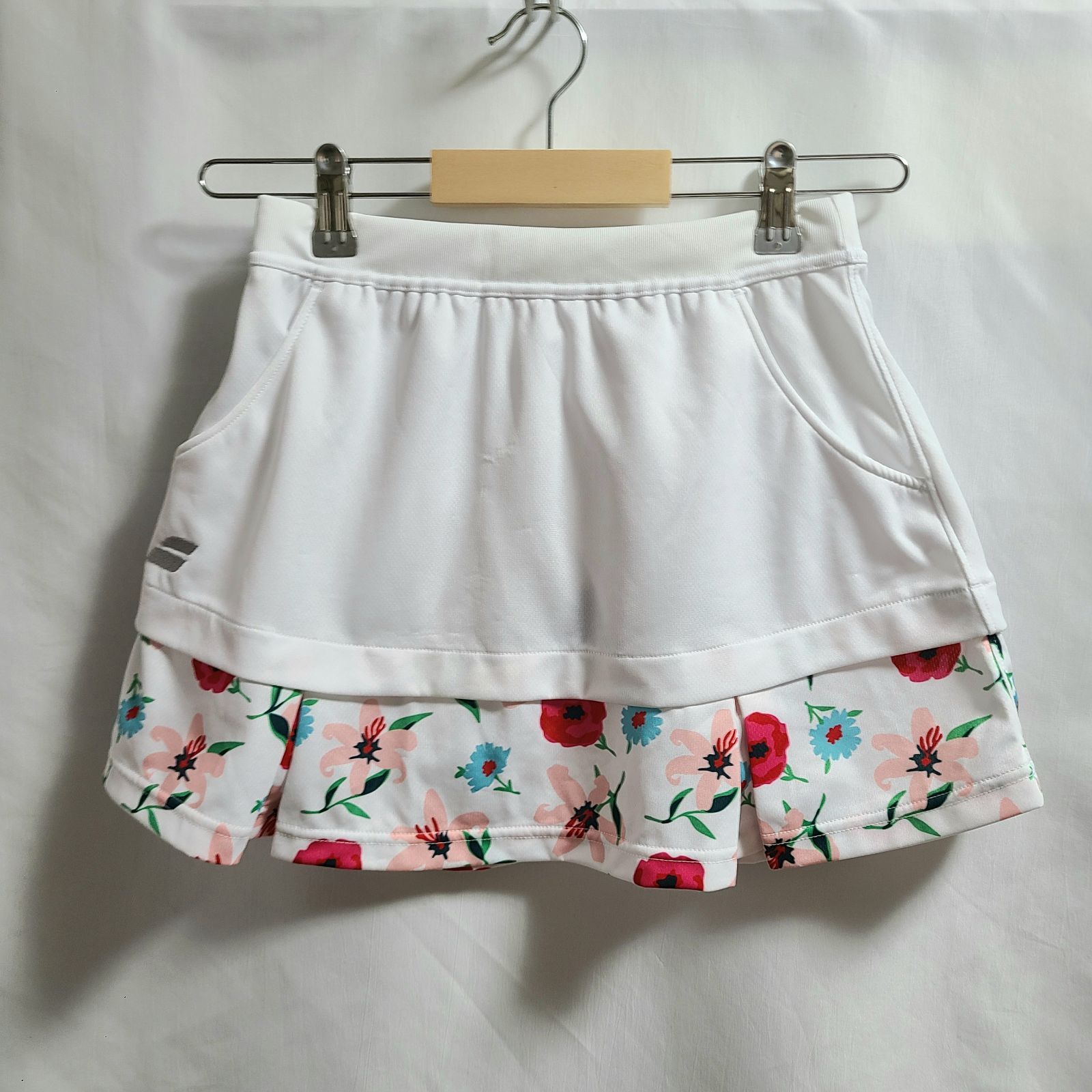 美品】BabolaT バボラ ミニスカート テニスウェア 花柄 ホワイト