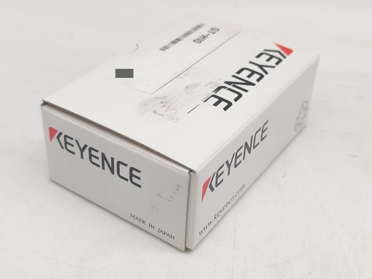 KEYENCE