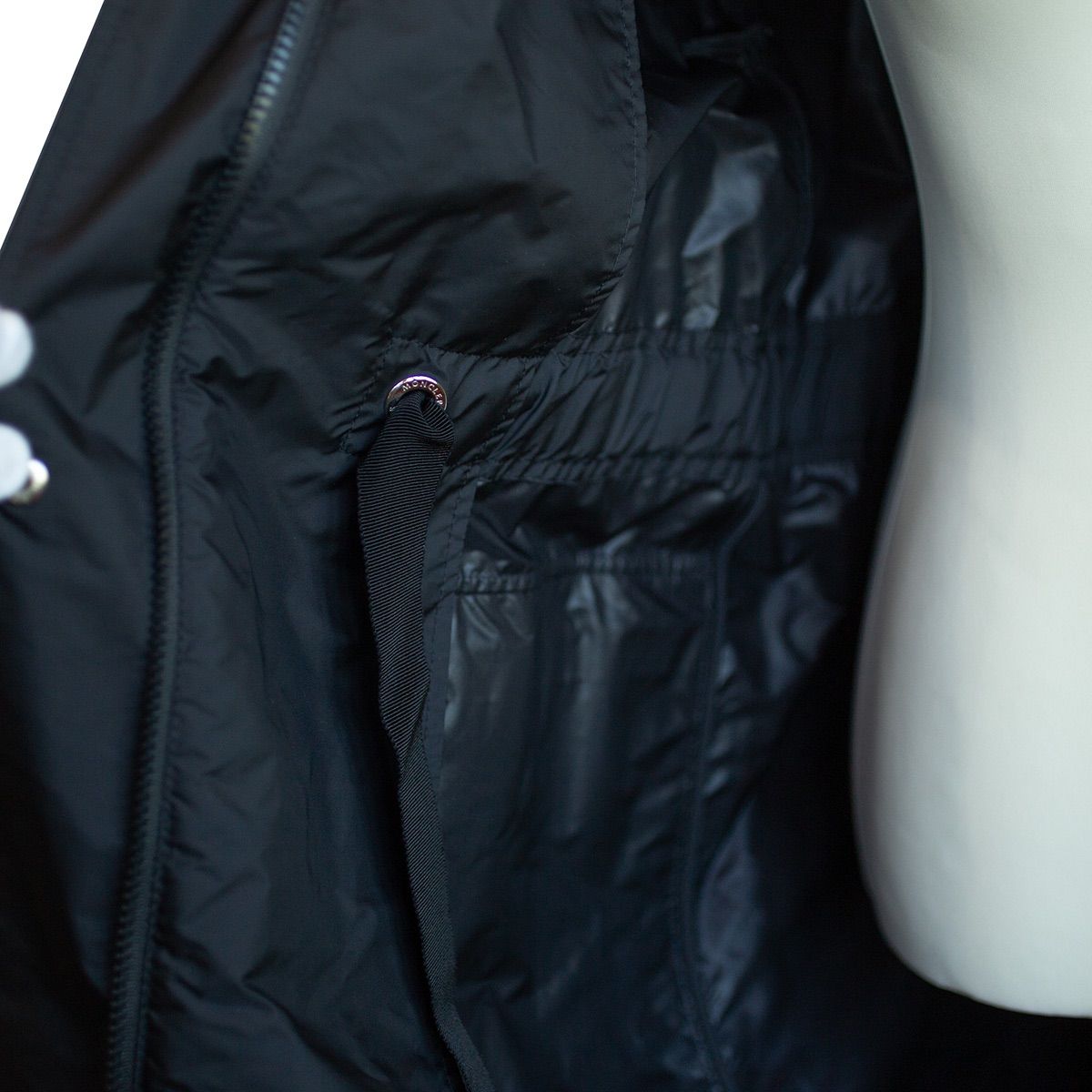 MONCLER】 モンクレール HIENGU GIUBBOTTO レディース ジャケット 