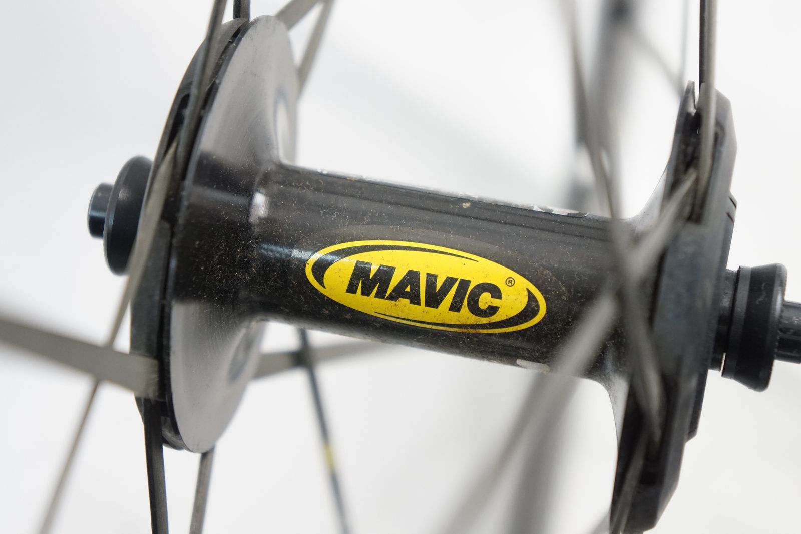 MAVIC 「マビック」 COSMIC CARBON SLR シマノ11速 ホイールセット / バイチャリ浦和ベース