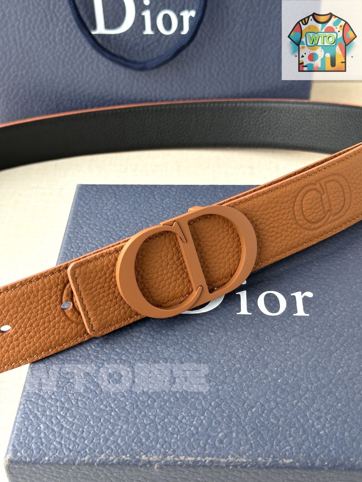 今日特価】Dior CD Icon レッドマット塗装ベルトバックルセット