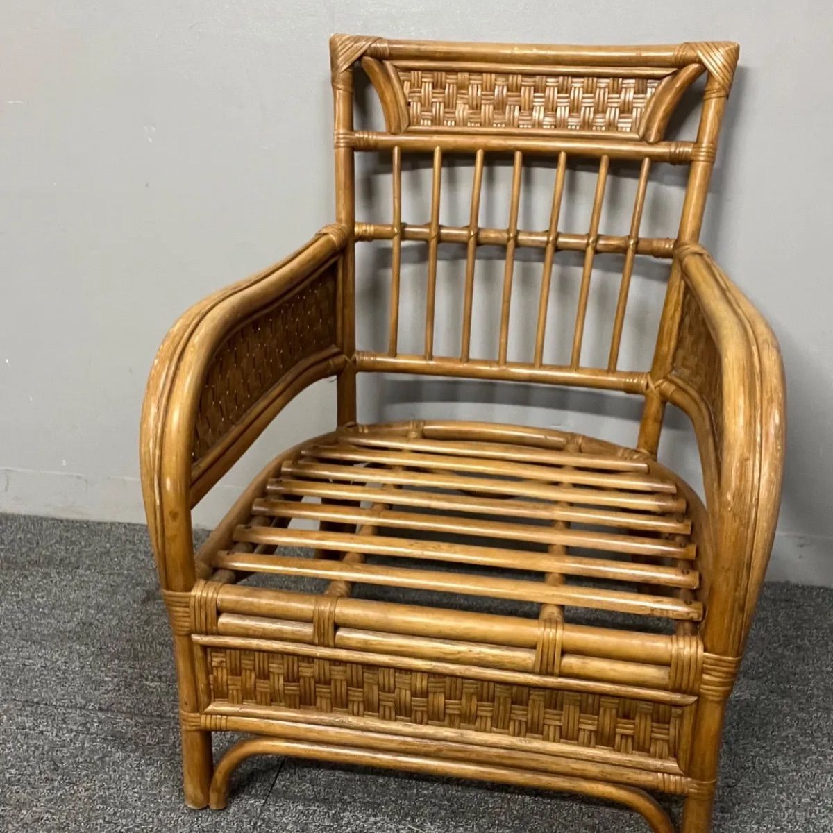 satoo様専用 ニトリ ダイニングチェア NコレクションC-27M肘/DC ニトリ