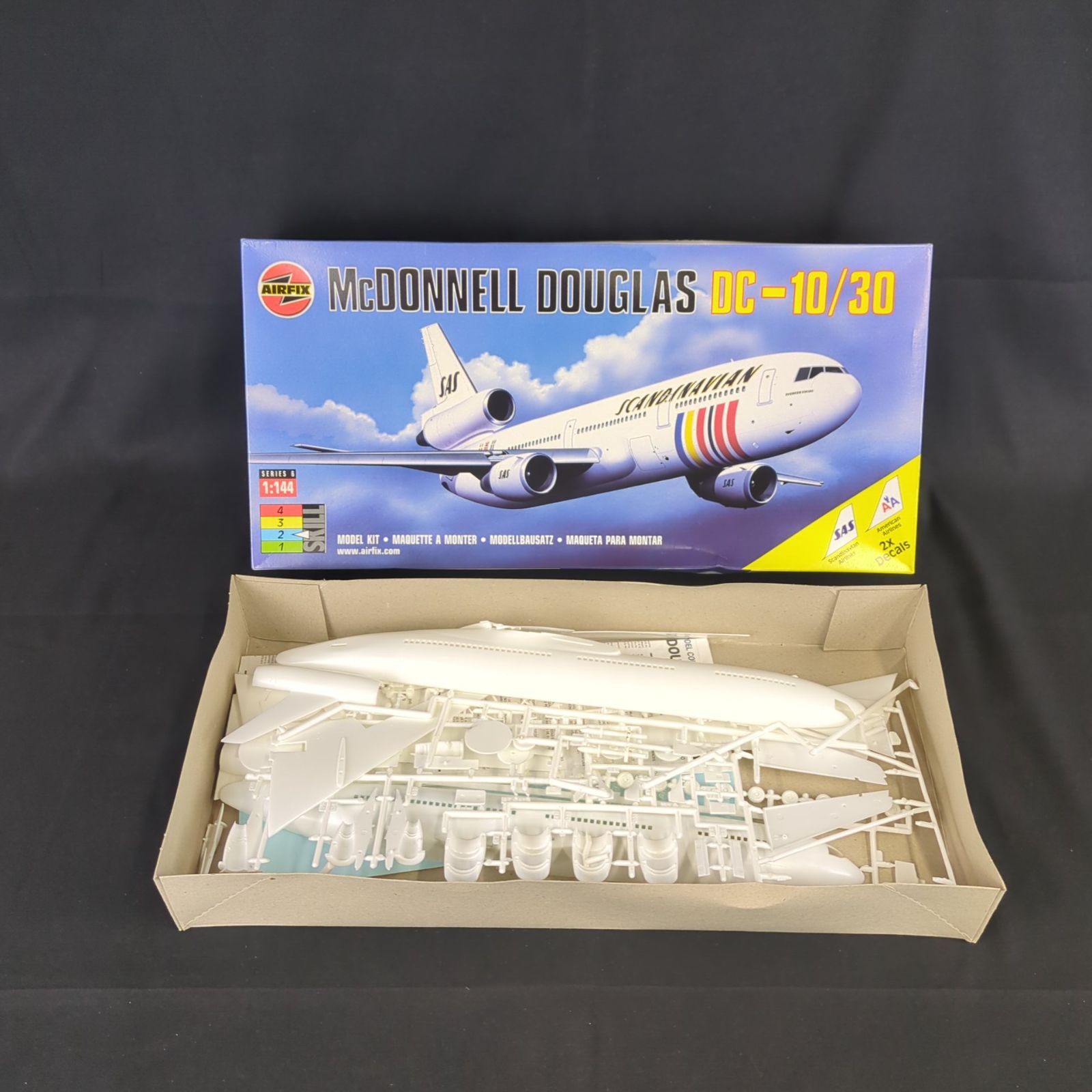  輸入キット 品 エアフィックス AIR FIX 06180 1 144 マクダネルダグラス DC 10 30 航空機 ヘリコプター 模型 プラモデル