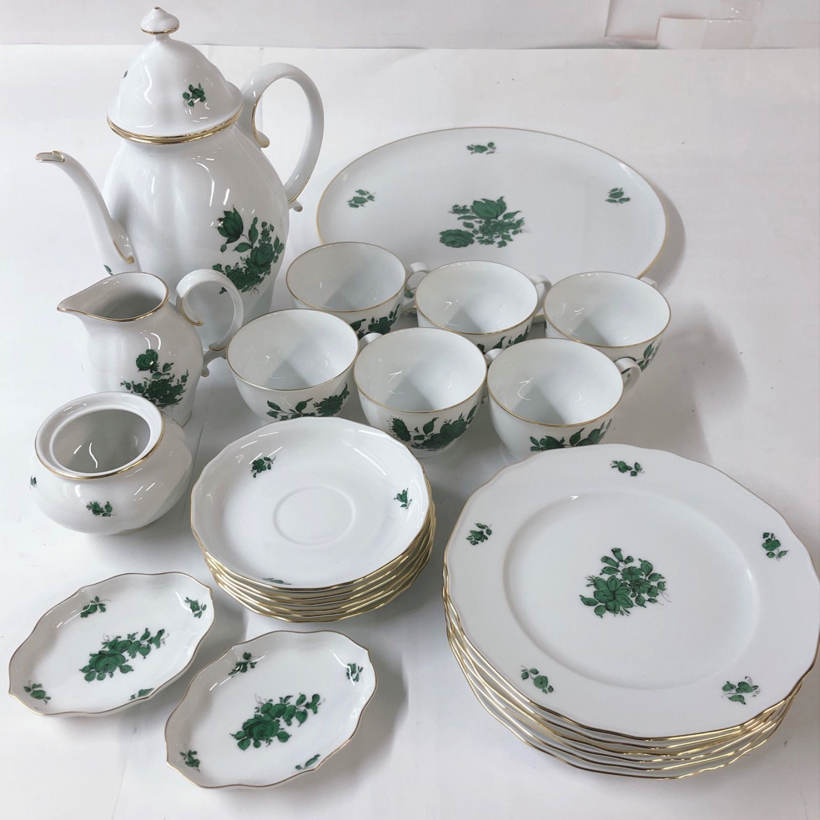 S187-45 アウガルテン マリアテレジア 直径25㎝ 大皿 ２枚セット 専用S187-45 アウガルテン マリアテレジア 直径25㎝ 大皿 2枚セット