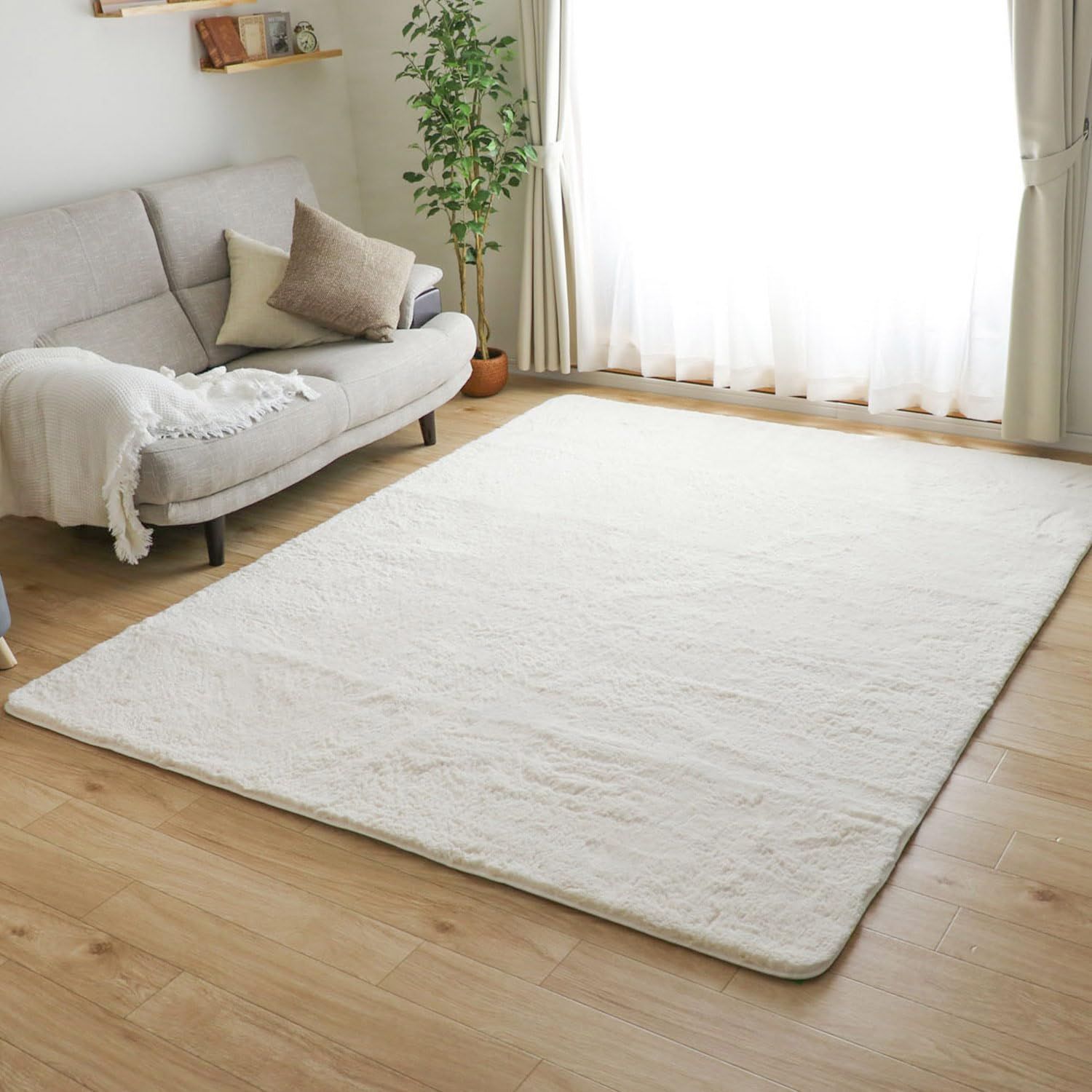 フリーリー シャギーラグ ラグ カーペット 200×250cm 約3畳 防ダニ 抗菌 防臭 厚手 滑り止め付 ホットカーペット対応 絨毯 無地・アイボリー