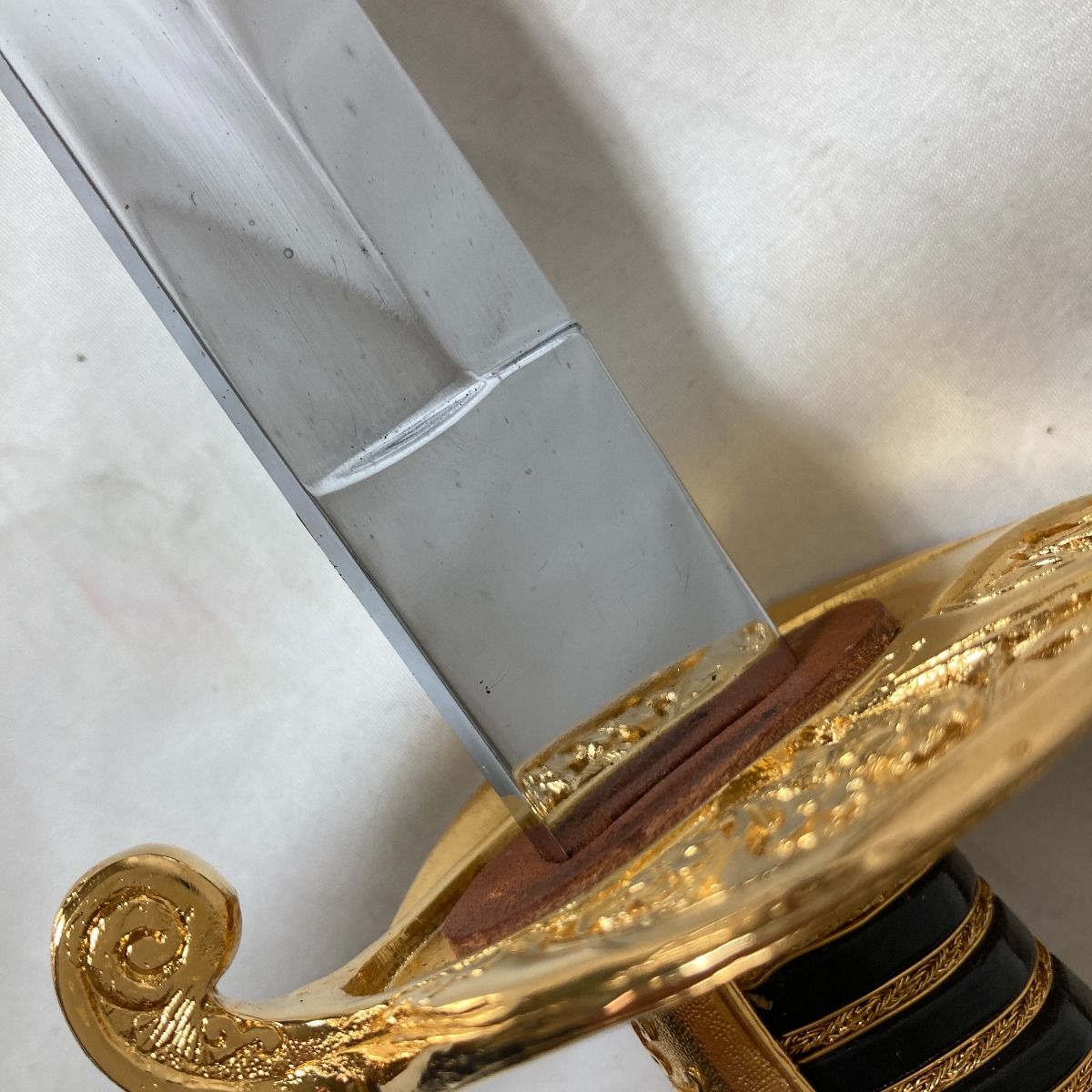 乃木大将の儀礼刀　模造刀　美品 ◎◎ 模造刀 乃木大将の儀礼刀 乃木儀礼刀木製刀立て付 - メルカリ