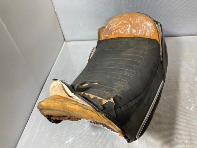 kz1000 Z1000 Z1 ジュリアーリ　シート KAWASAKI Z1000 ジュリアーリ シート KZ1000 KZ1000A カワサキ