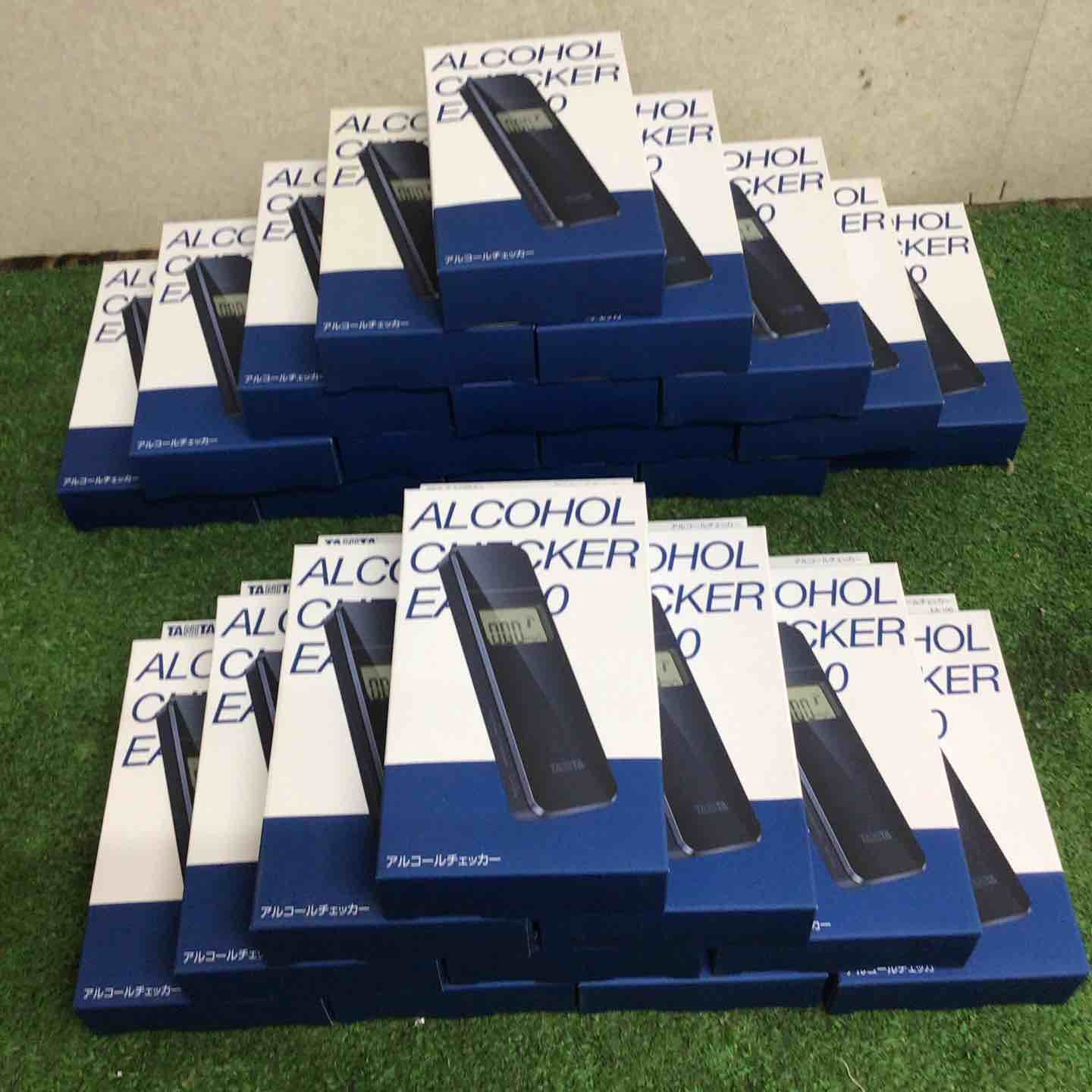 なセット品♪ タニタ アルコールチェッカー EA-100 ブラック TANITA 25個セット 町田店