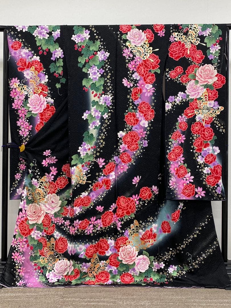 振袖 仮絵羽 舞台衣装 金駒 銀通し 紋意匠 刺繍 正絹 未仕立て品 八掛 
