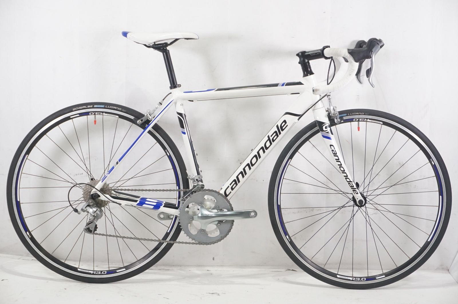 Cannondale - CAAD8 2014年モデル　tiagra 2014 Cannondale CAAD - Bicycle Details - BicycleBlueBook.com