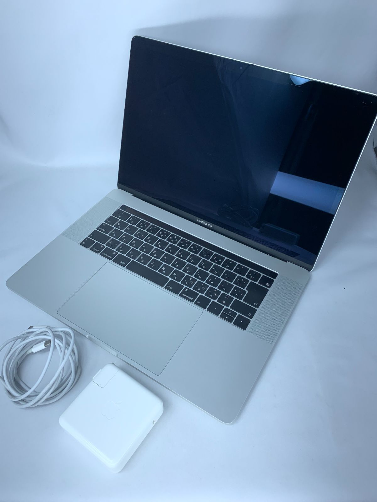 キズ有 Apple MacBook Pro Retinaディスプレイ 2018 MR972J|A シルバー