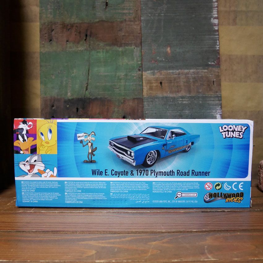 LOONEY TUNES レトロミニカー 1/24 JADA TOYS 1970 Plymouth Road w