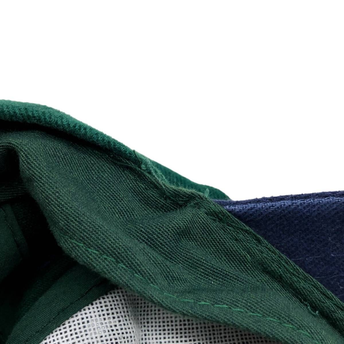 コーデュロイキャップ