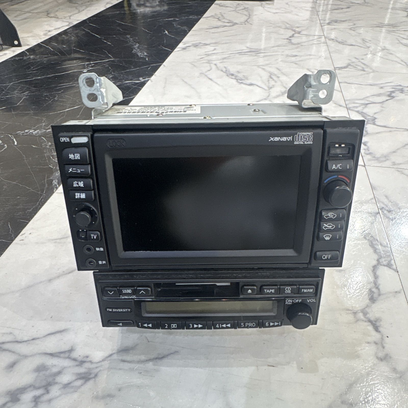 C35ローレル 純正 ナビ 日産 NISSAN ニッサン ローレル C35 純正品