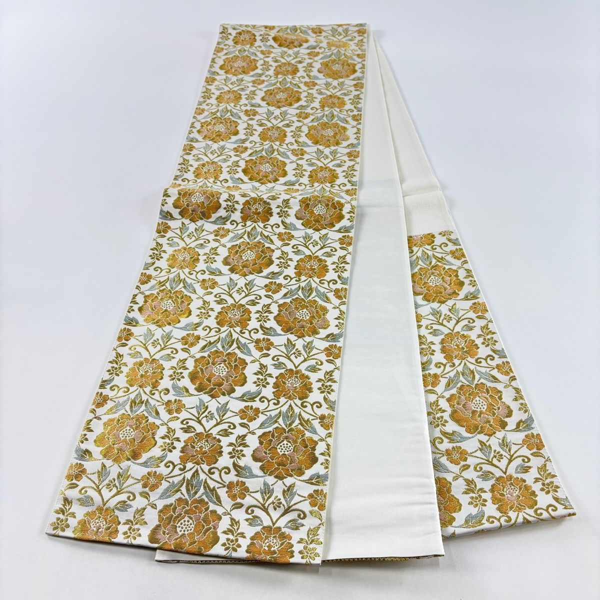 403my107☆総刺繍 袋帯 唐花 金糸 銀糸☆美品 袋帯 美品 秀品 花唐草 金銀糸 クリーム 六通 正絹 【中古