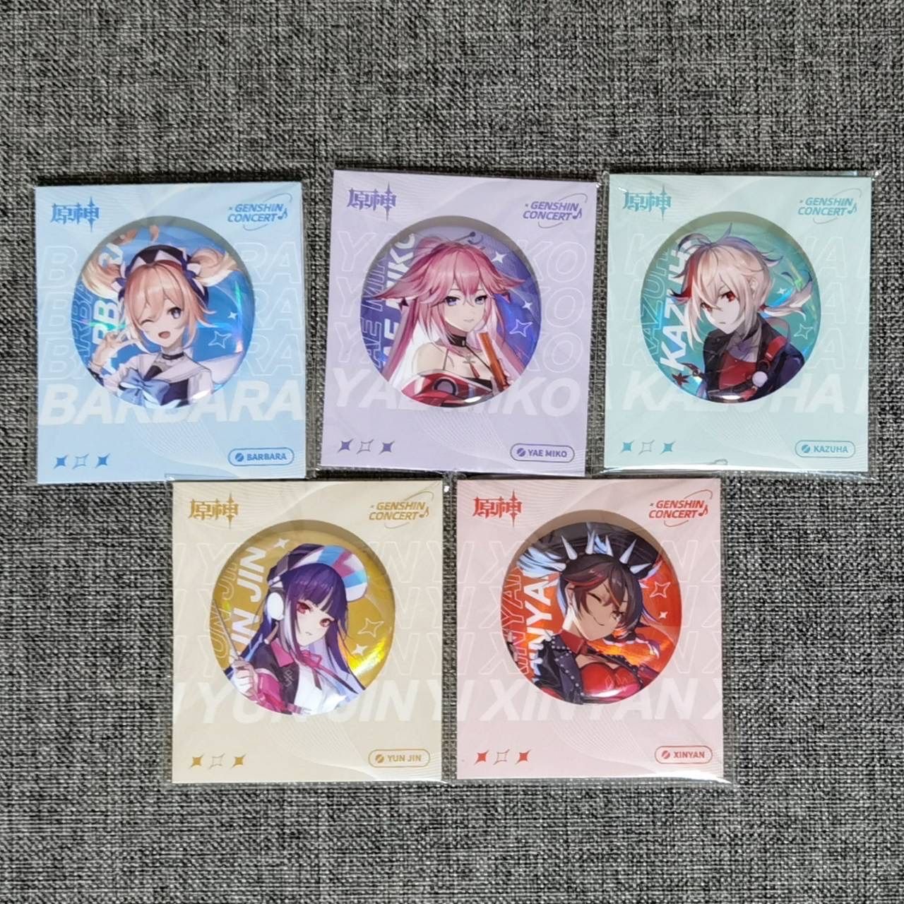 原神公式グッズ コンサート 缶バッジ 申鶴 万葉 バーバラ 八重