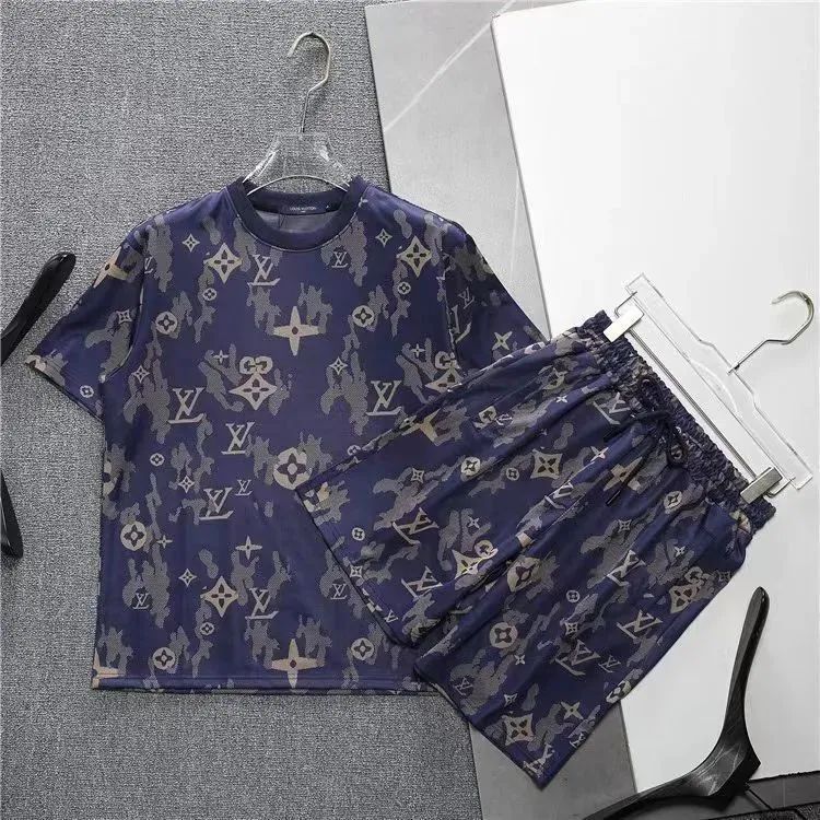 美品 LOUIS VUITTON ルイヴィトン LV Tシャツ ショーツ/半袖/ 2024年春夏新作