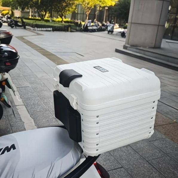 リアボックス｜大容量