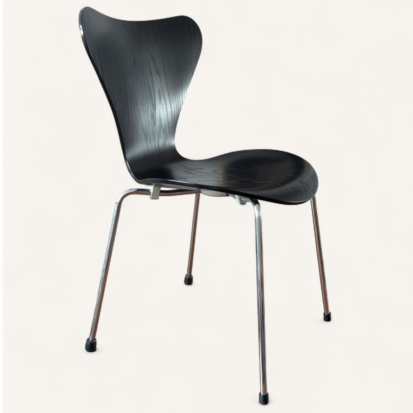 フリッツハンセン 【日本正規品】 セブンチェア モノクローム ブラック Fritz Hansen セブンチェア 日本正規品 ブラック C - メルカリ