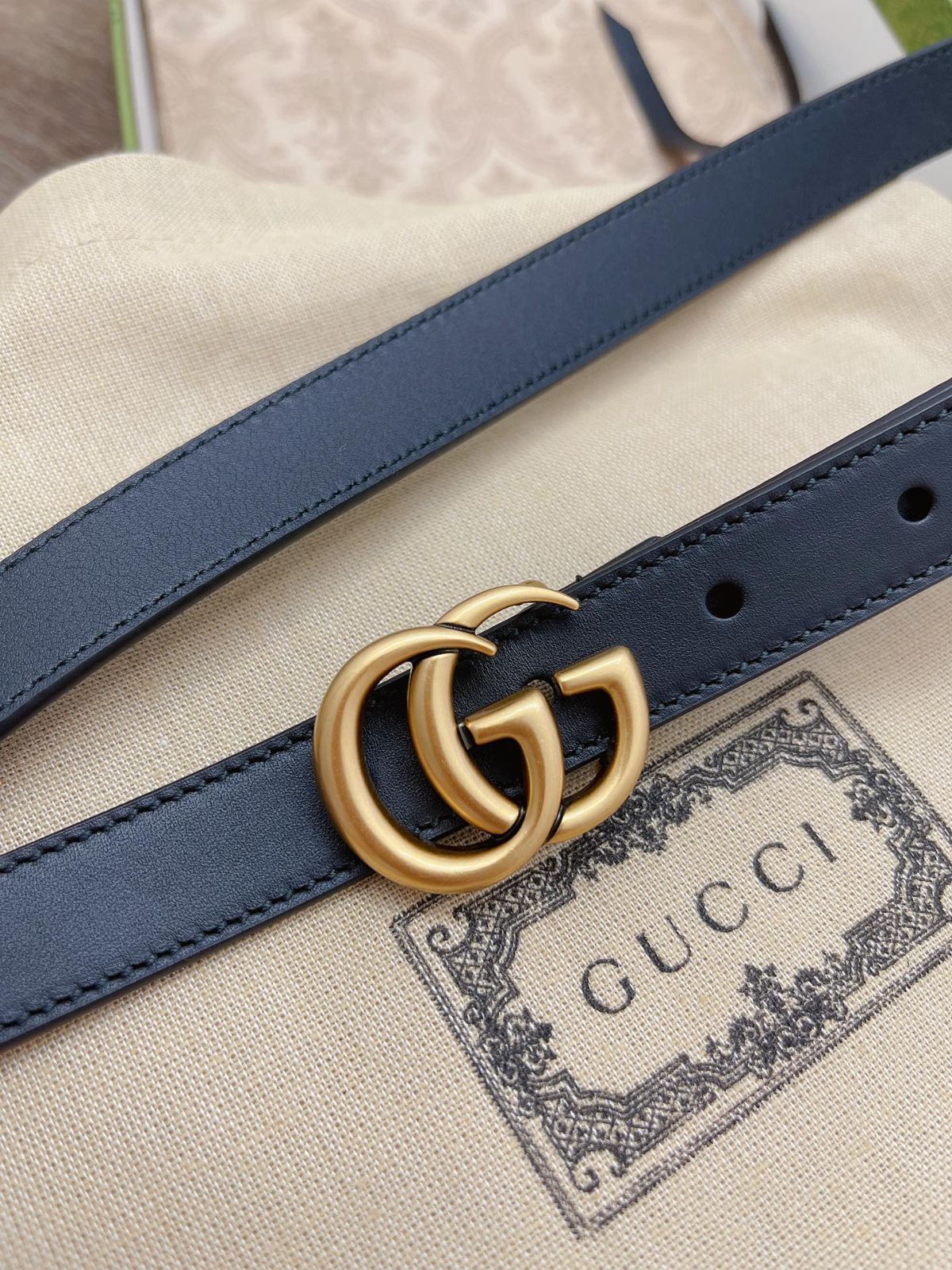 今日特価】Gucci Double G 2.0cm 本革ベルト-2 - メルカリ