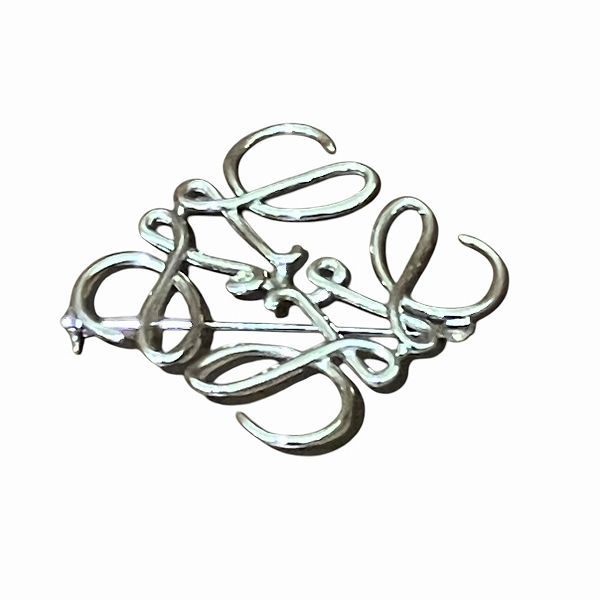 ロエベ アナグラム ブローチ ブランド小物 アクセサリー レディース