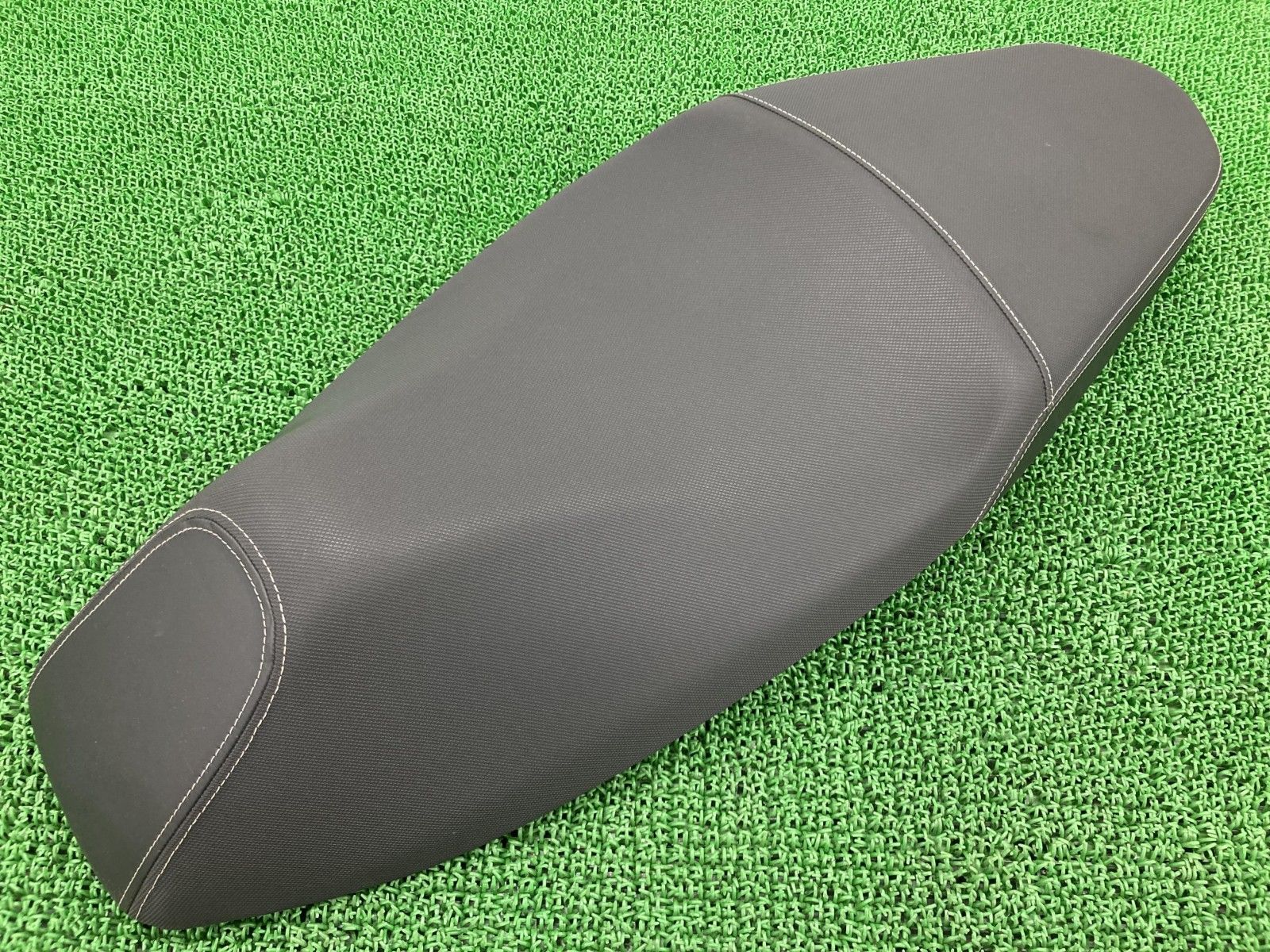 PCX125 PCX150 シート K35 ホンダ 純正 バイク 部品 JF56 KF18 コンディション良好 破れ無し 品薄 車検 Genuine 【】 51