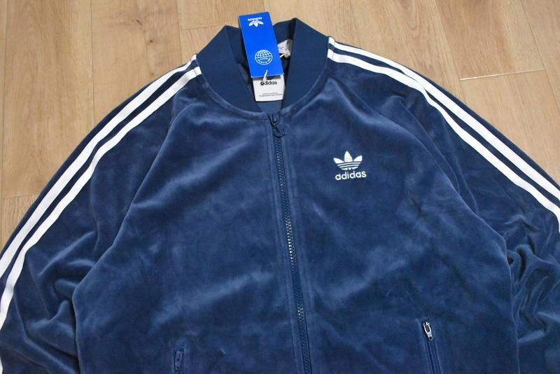 新品 adidas ベロアトラックトップ XS アディダスオリジナルス HR3446