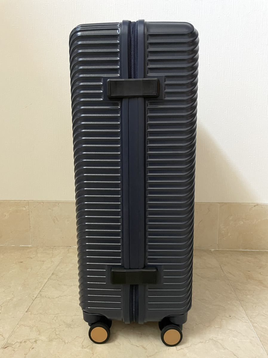 キャリーケース