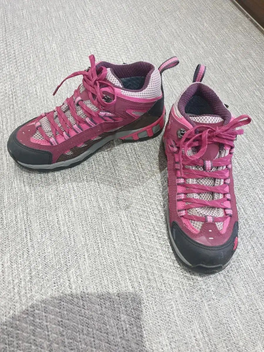 THE NORTH FACE ザノースフェイス レディース 登山靴