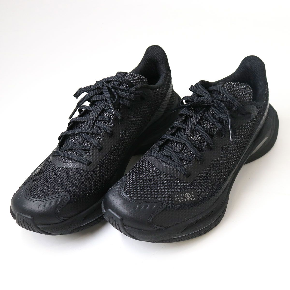 【M625SS329】MM6 メンズローカットスニーカー SH1WS0016 P8162 MM6 × SALOMON スニーカー SPECTUR 2 SH1WS0016 P8162 (MM6