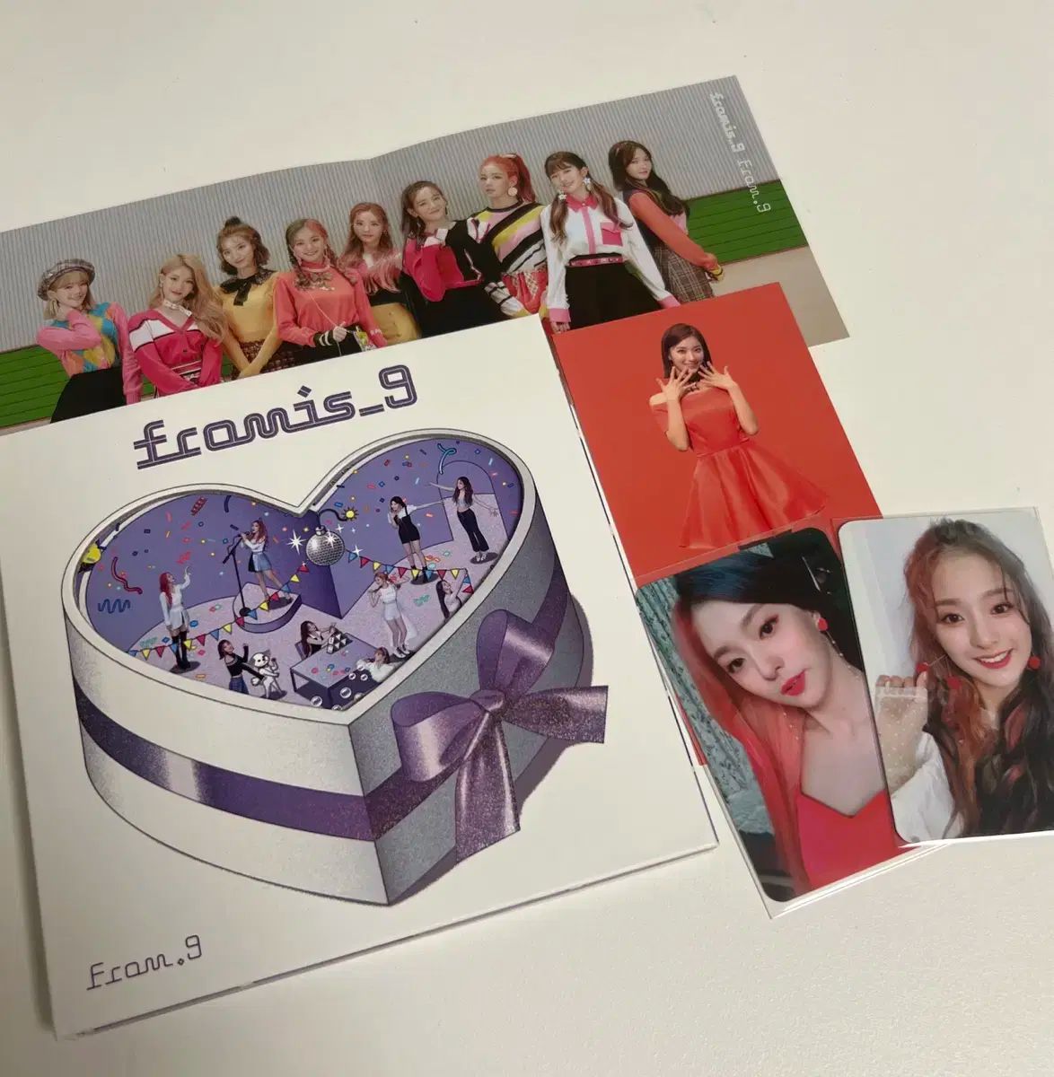 fromis_9 ジホン サイン 直筆サイン入り トレカ ポラ サインボール fromis_9 プロミスナイン トレカ ジホン 直筆サイン入り - メルカリ