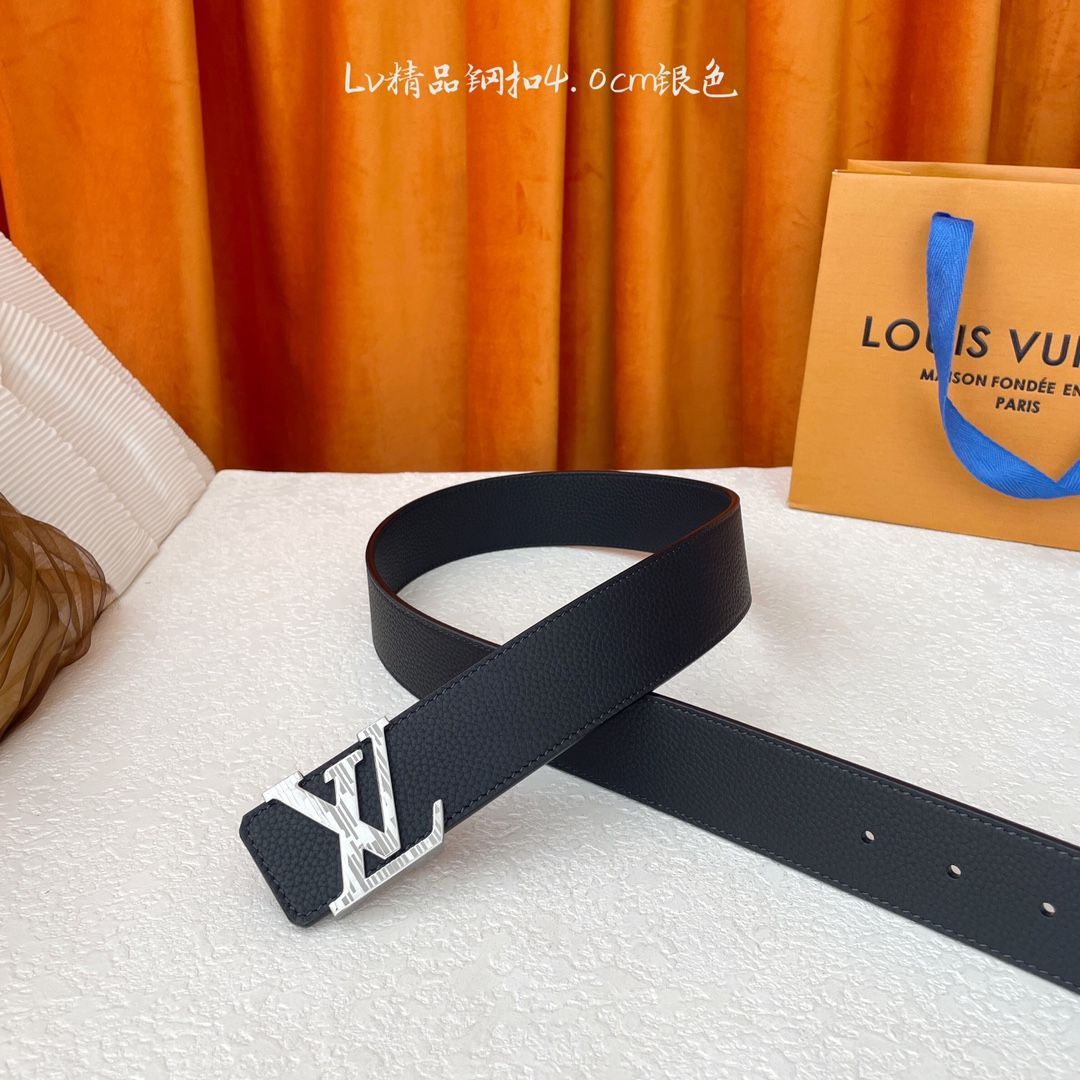 Louis Vuitton チェック柄 レザーベルト LV Check 40mm Reversible Belt - Accessories | LOUIS VUITTON