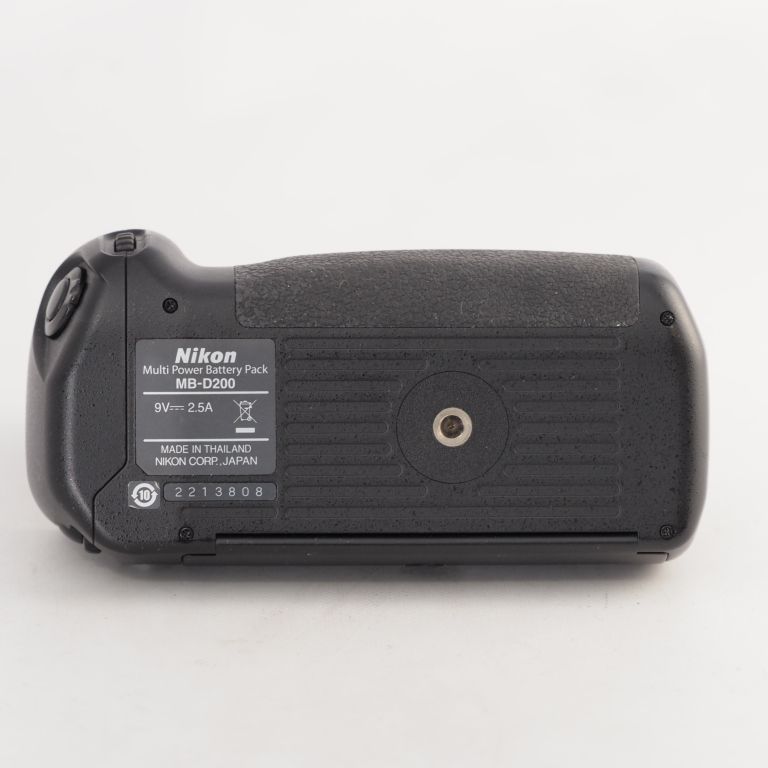 Nikon ニコン マルチパワーバッテリーパック MB-D200 (D200用