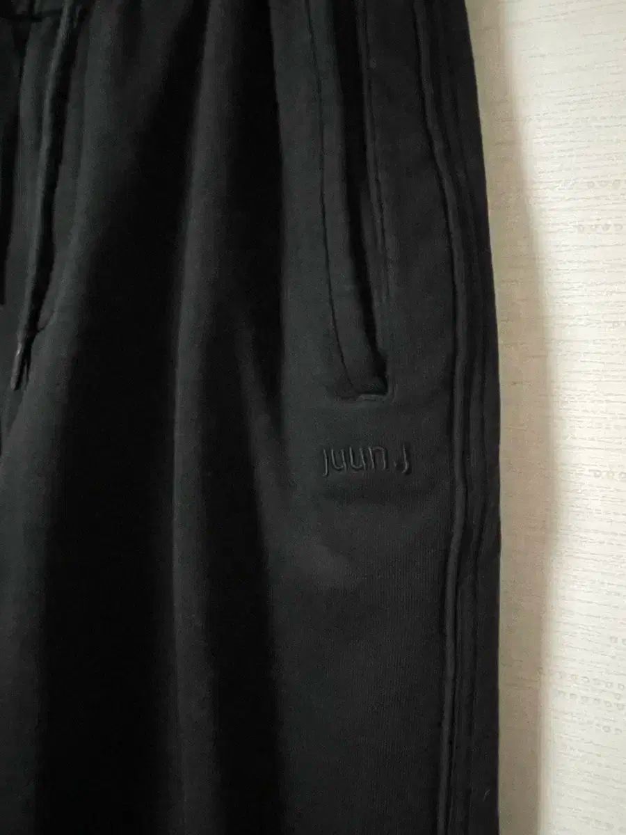 Juun.J ジュンジェイ ストラクチャー スウェットパンツ 46 ブラック