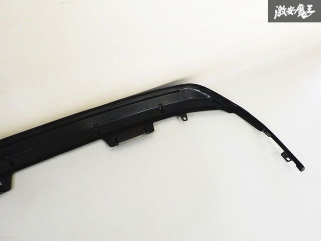 ☆ストア出品☆ トヨタ 純正 ZVW40W ZVW41W プリウスα 後期 リア リヤ