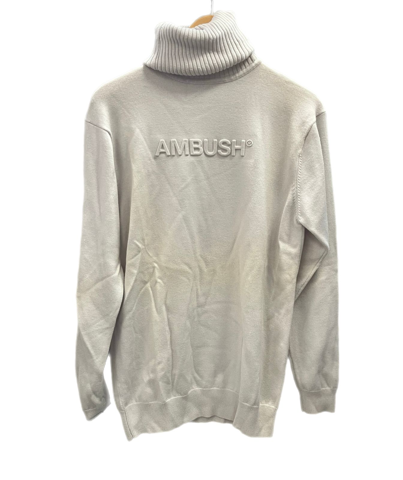 アンブッシュ AMBUSH TURTLE NECK EMBOSS KNIT O.White タートルネック ロゴ  12111826 2 セーター ホワイト Mサイズ 101MT-2867