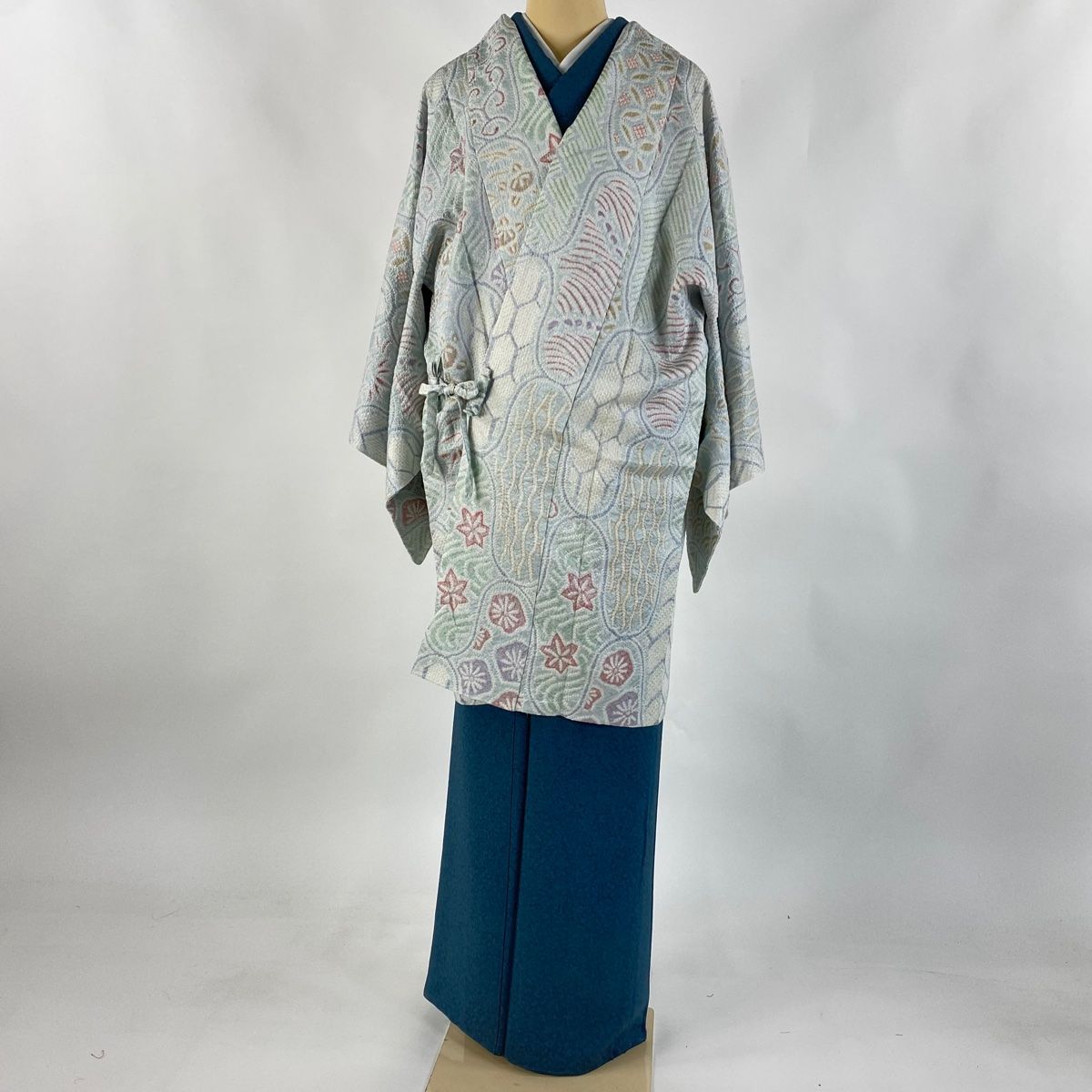 道中着 身丈91cm 裄丈66cm M 和装コート 立涌 亀甲 絞り 水色 正絹 秀品