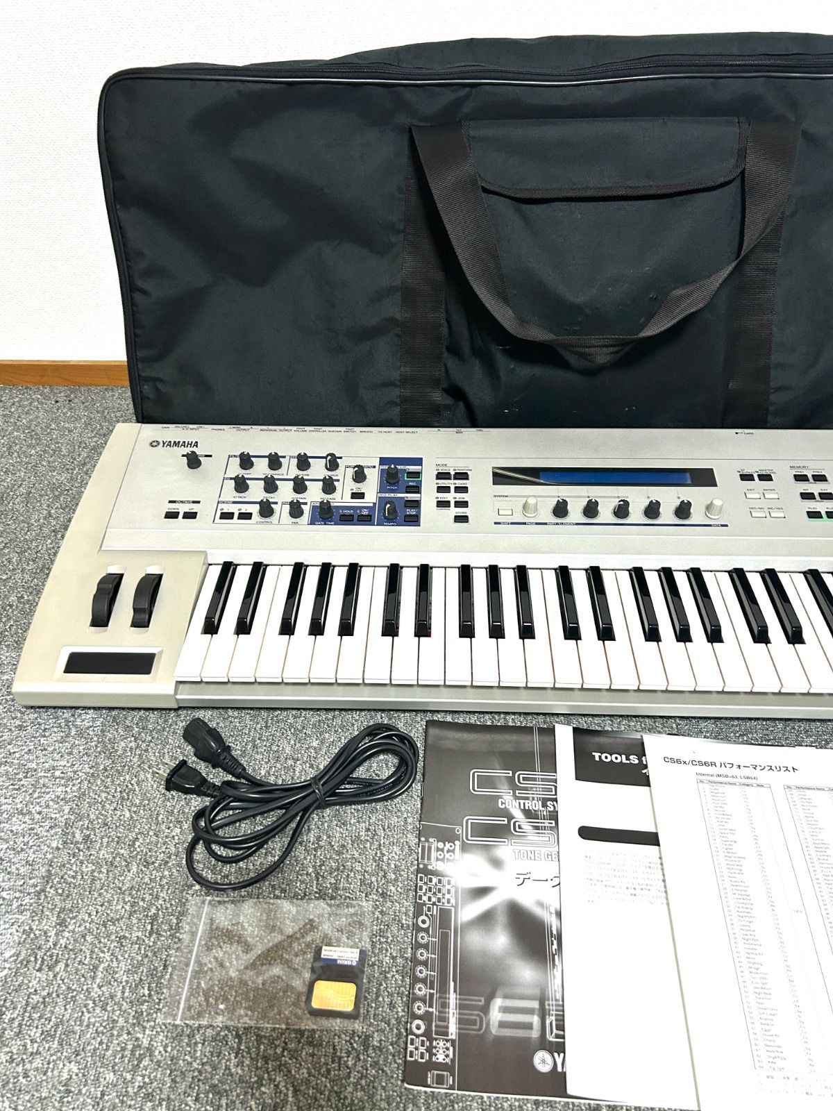 YAMAHA CS6X 61鍵盤 シンセサイザー CD/メモリーカード付属 ヤマハ | CS6x - シンセサイザー - 概要