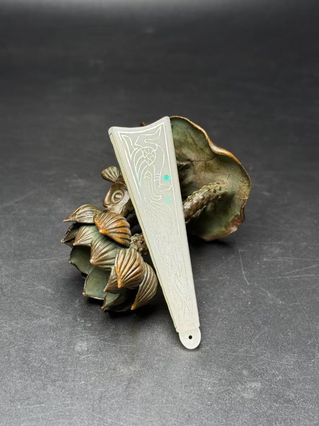 中国古美術.旧蔵品.古和田玉花翎管.銀線掐絲.寶石嵌.古時期飾品.賞物.中国古玩