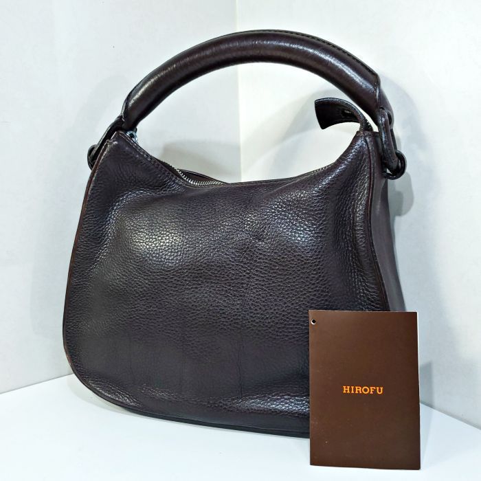 ヒロフ HIROFU ハンドバッグ アクセサリーバッグ 肩掛け 本革 ブラウン ヒロフ HIROFU シボ革 シュリンクレザー ハンドバッグ