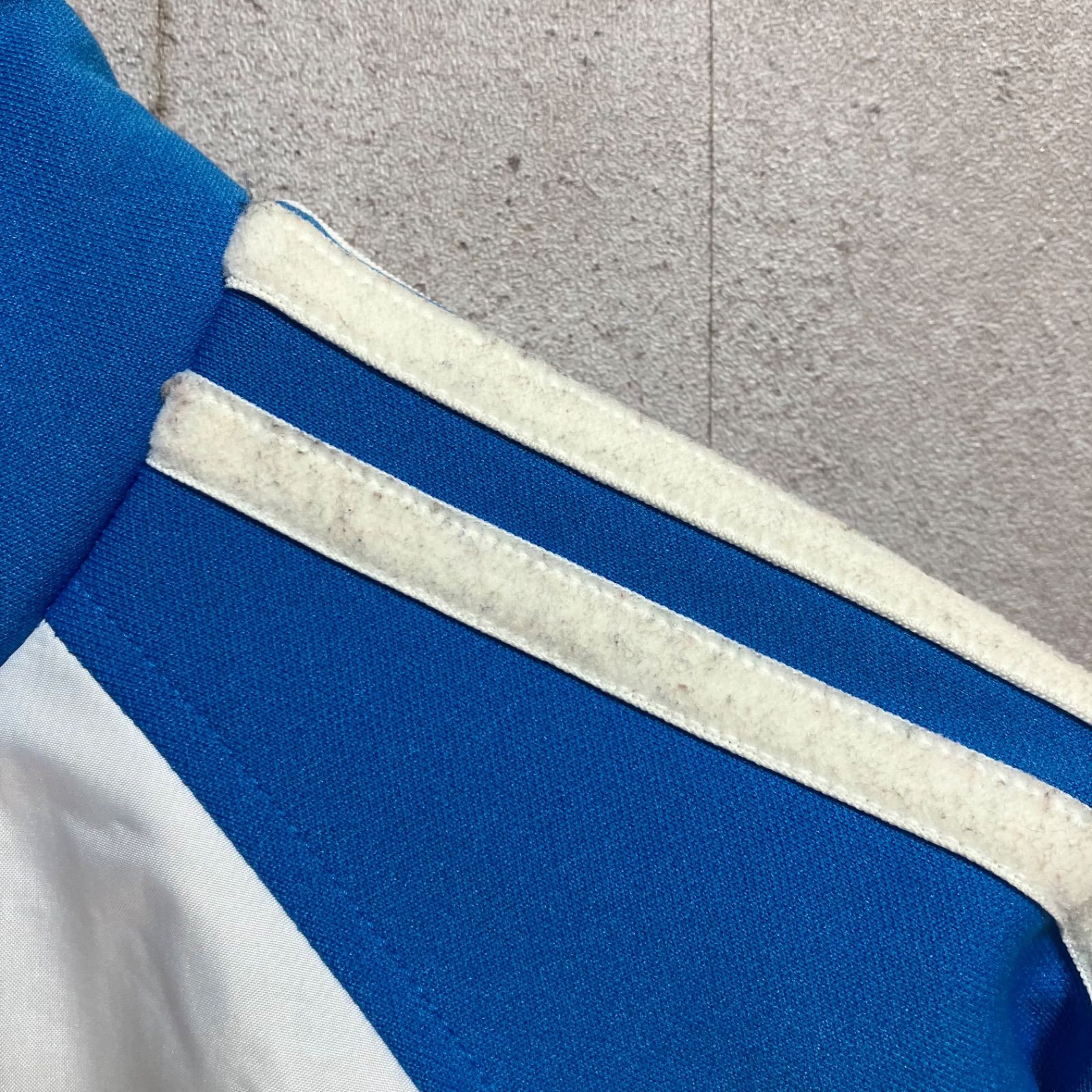 adidas アディダス トラックジャケット ジャージ トップス M ロゴ 刺繍