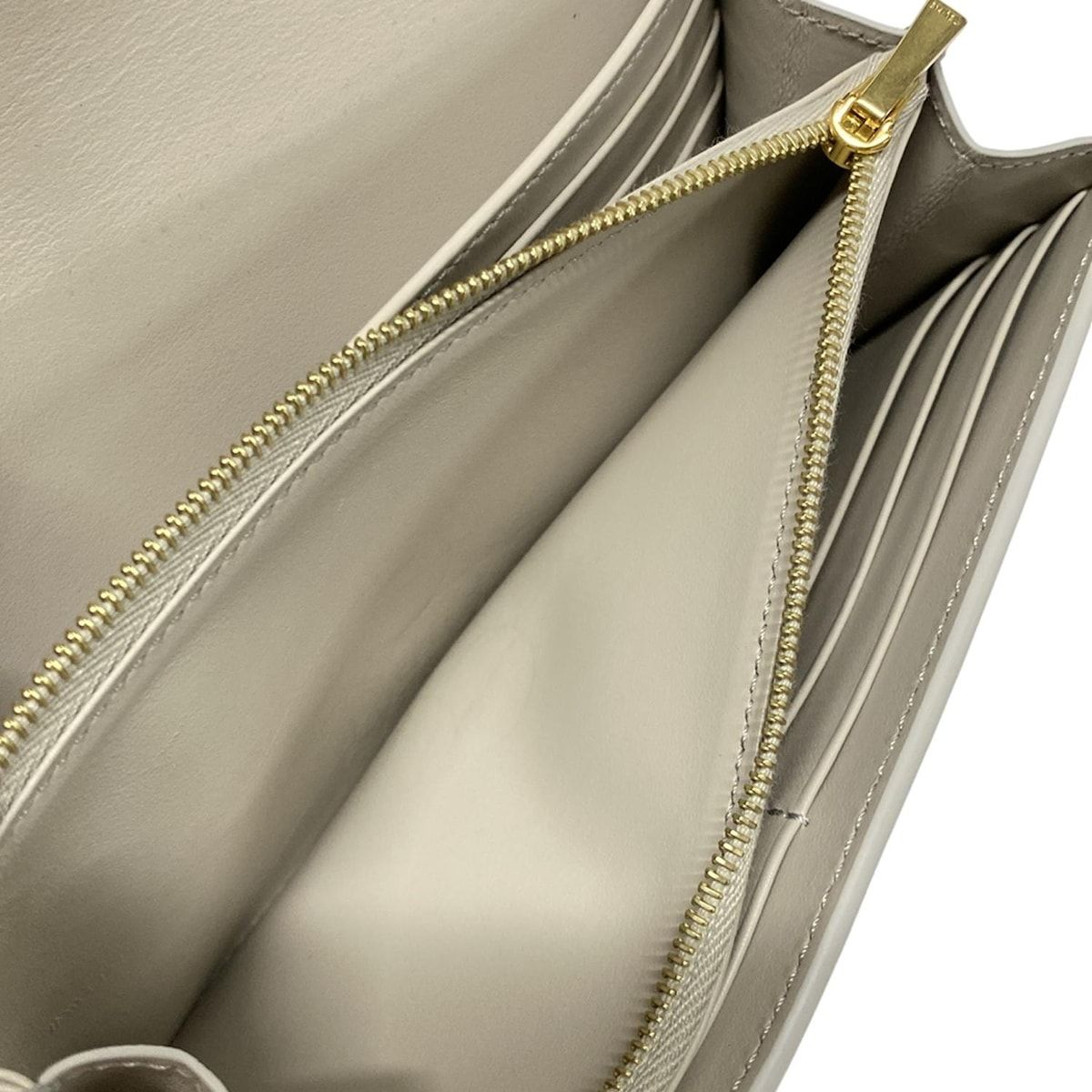 CELINE(セリーヌ) 長財布 ラージウォレット 16 (セーズ CELINE(セリーヌ) 長財布 ラージウォレット 16 (セーズ