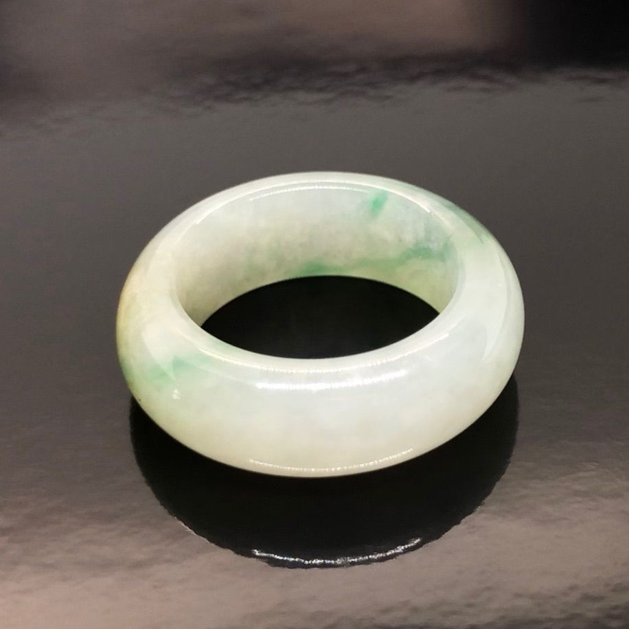 天然　A貨　本翡翠　高品質　満緑　陽緑　リング　鑑定書付き 天然 A貨 翡翠 高品質 満緑 陽緑 リング 鑑定書付き 天然 A